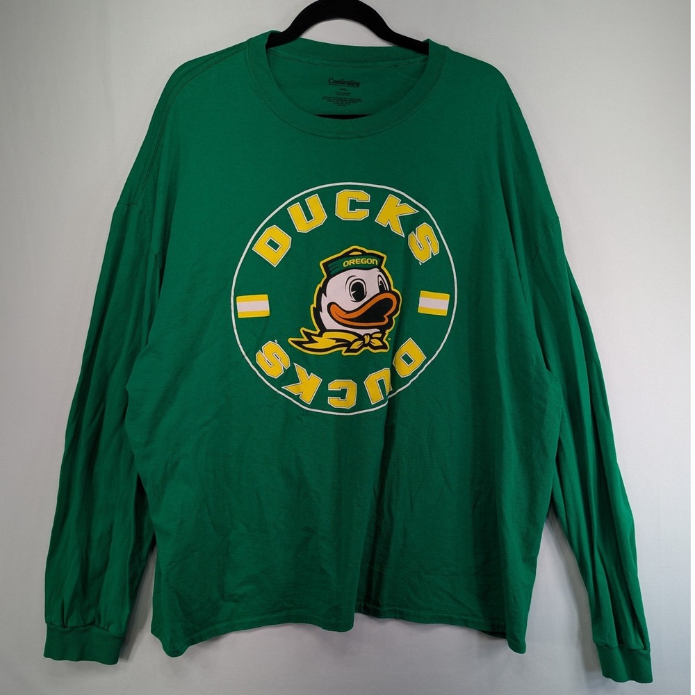 Captivating Apparel Oregon Ducks Long Sleeve Graphic T-Shirt Green Mens XXL